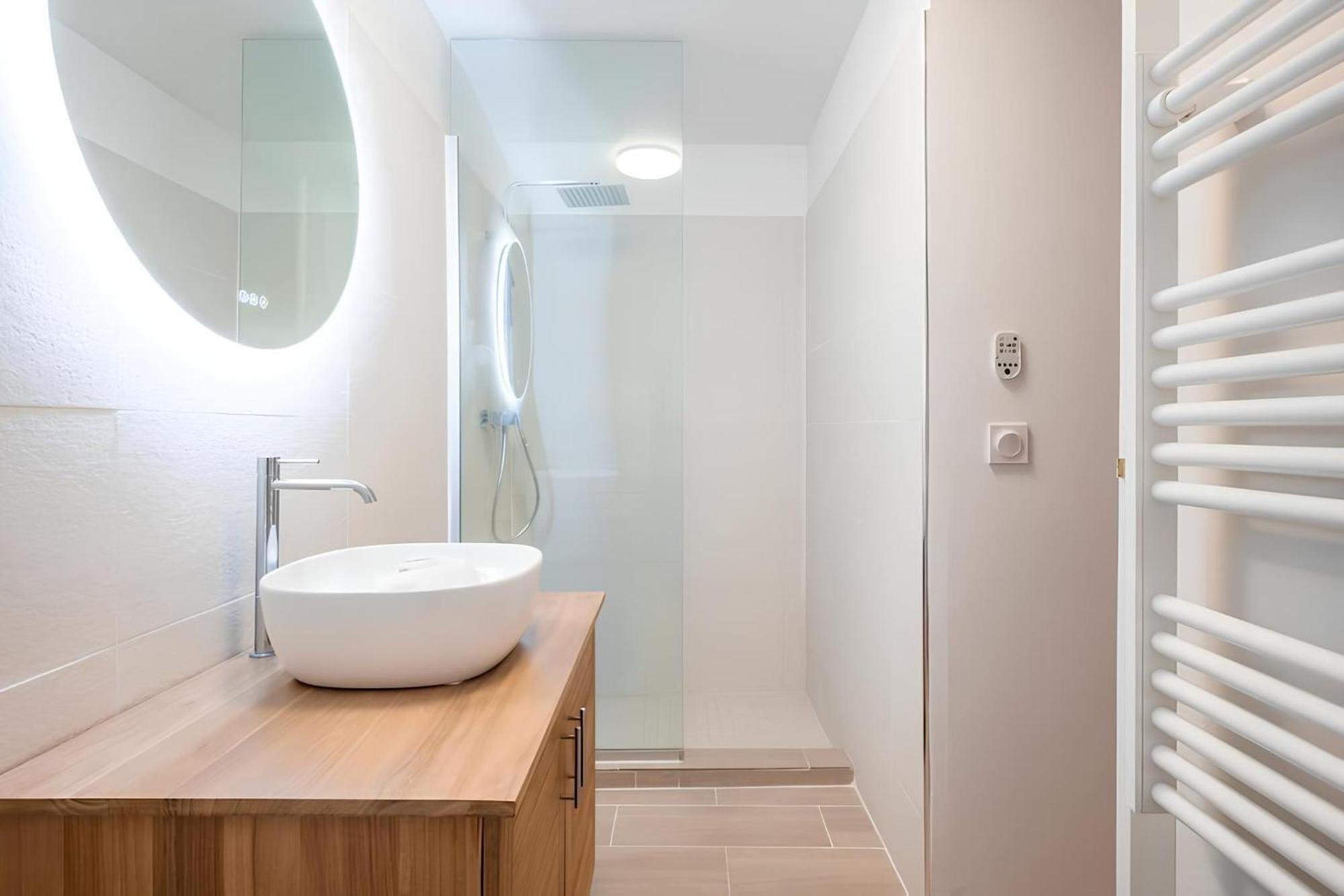 Cozy Appartement Plein Centre, Proche Gare/Plage Menton Exterior foto